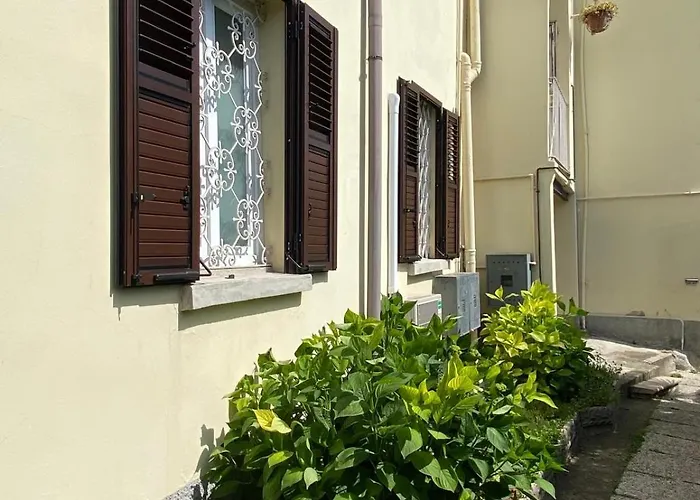 Дом отдыха Rosa Charme *